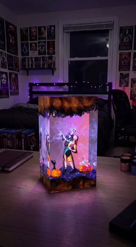 Horror Resin Lamp 👻